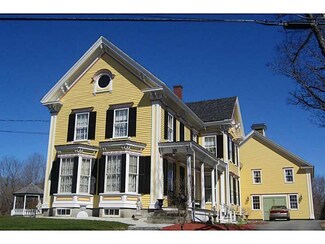 35 Main St, Bowdoinham, ME 04008