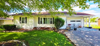1933 College Dr, Mount Carmel, IL 62863