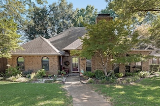 3706 Blain Dr, Rowlett, TX 75088