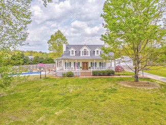 407 Bethany Dr, Dalton, GA 30721