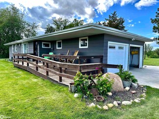 13386 Highway 6 E, Grinnell, IA 50112