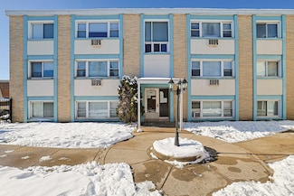 6850 Cermak Rd Unit 1B, Berwyn, IL 60402