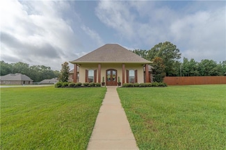 100 Madalyn Dr, Natchitoches, LA 71457