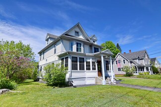 170 Cottage St, Littleton, NH 03561