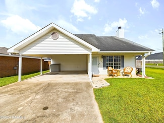 100 Marietta Dr, Youngsville, LA 70592