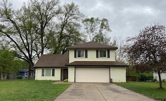 907 Vannornam Place, Bellevue, NE 68005