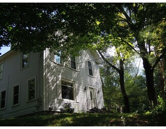 372 Main St, Monson, MA 01057