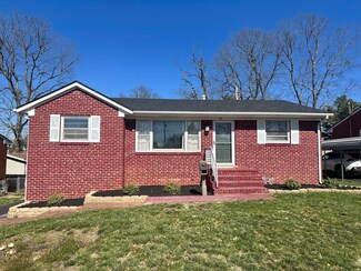 419 Duell Dr, Versailles, KY 40383