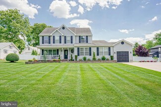 35 Florida Ave, Sewell, NJ 08080