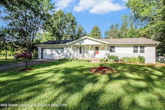 5725 Oak Grove Rd, Howell, MI 48855