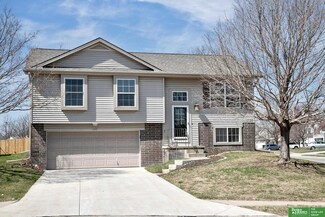 6220 N 129th Cir, Omaha, NE 68164
