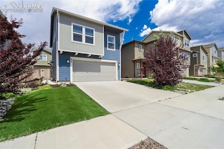 802 Grissom Dr, Colorado Springs, CO 80915