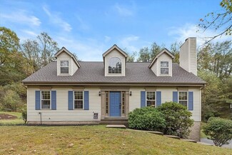 10272 Rinaman Rd, Wexford, PA 15090