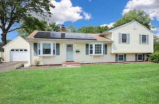 537 Hobart St, Southington, CT 06489