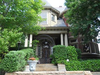 1220 West N, Manchester, PA 15233