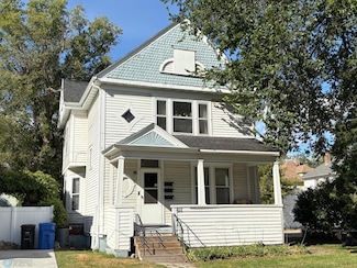 611 9th Ave N, Fargo, ND 58102