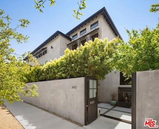 2402 11th St, Santa Monica, CA 90405