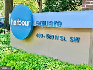 520 N St SW Unit S324, Washington, DC 20024