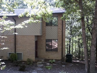 2952 Tree Swallow Rd, Roanoke, VA 24018