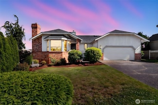 1823 19th Dr, Mukilteo, WA 98275