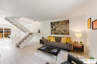2252 N Indian Canyon Dr Unit E, Palm Springs, CA 92262