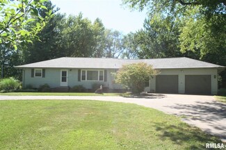 16571 Dee-Mac Rd, MacKinaw, IL 61755