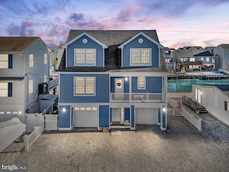 19 Nancy Dr, Manahawkin, NJ 08050