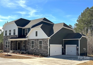 7001 New Town Rd, Waxhaw, NC 28173