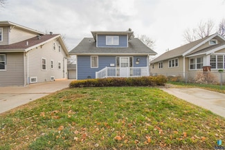 103 W 26th St, Sioux Falls, SD 57105