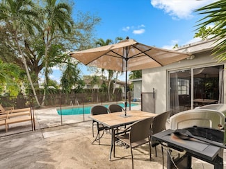 1805 N 23rd Ave, Hollywood, FL 33020