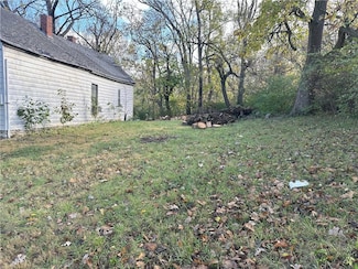 1405 Hardesty Ave, Kansas City, MO 64127