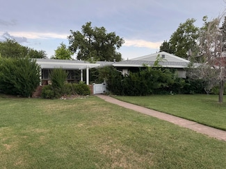 2507 Russell Pkwy, Great Bend, KS 67530