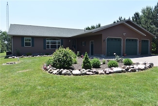 2121 11 1 2 Ave, Chetek, WI 54728