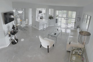 3836 Via Poinciana Unit 604, Lake Worth, FL 33467