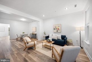 2517 Sayles Place SE Unit 10, Washington, DC 20020