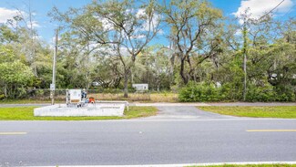 2080 Surf Rd, Ochlockonee Bay, FL 32346