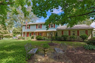 1370 Biafore Ave, Bethlehem, PA 18017