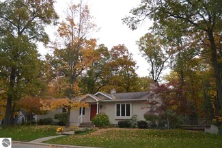 405 Huron St, Traverse City, MI 49686