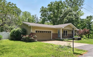 124 Dawn Dr, Washington, MO 63090