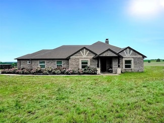 1061 Whitt Rd, Perrin, TX 76486