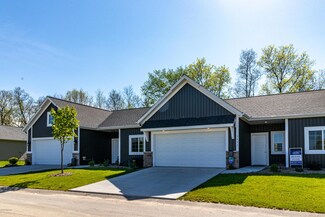 7471 Cinarcy St Unit 68, Caledonia, MI 49316