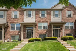 204 Devoe Dr, Oswego, IL 60543