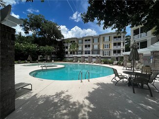 2303 Grand View Dr, Saint Simons Island, GA 31522