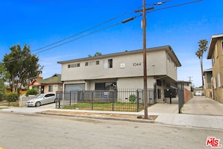 1044 W 110th St, Los Angeles, CA 90044
