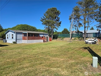 507 E Pacific Ave, Westport, WA 98595