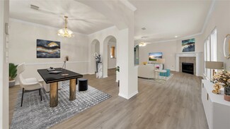 1730 Roaring Springs Ln, Seabrook, TX 77586
