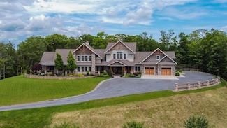 81 Marshall Ct, Williamsport, PA 17701