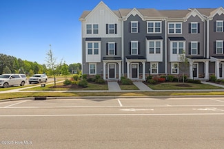 101 Fost Blvd, Moyock, NC 27958