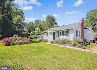 8014 Martha Washington St, Alexandria, VA 22309
