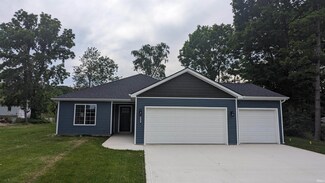 4006 Woodhill Dr, Fort Wayne, IN 46804